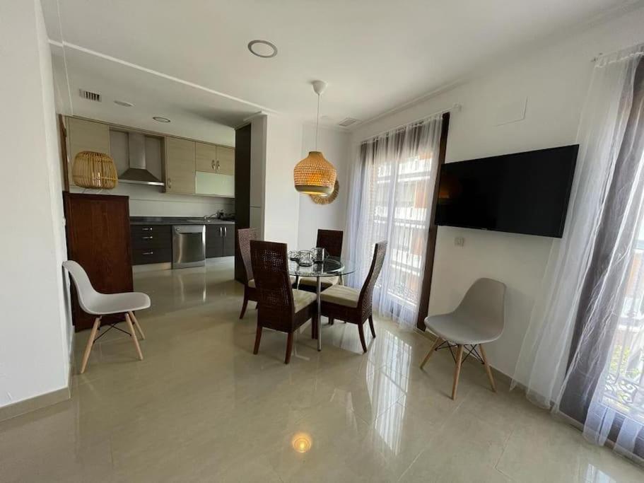 Piso Centro Elche Junto Basilica Apartment Luaran gambar